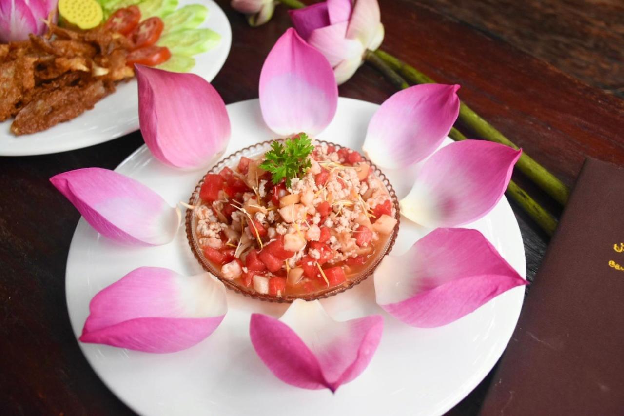 Ban Rai Jai Chaem - Spa Cafe & Homestay エクステリア 写真