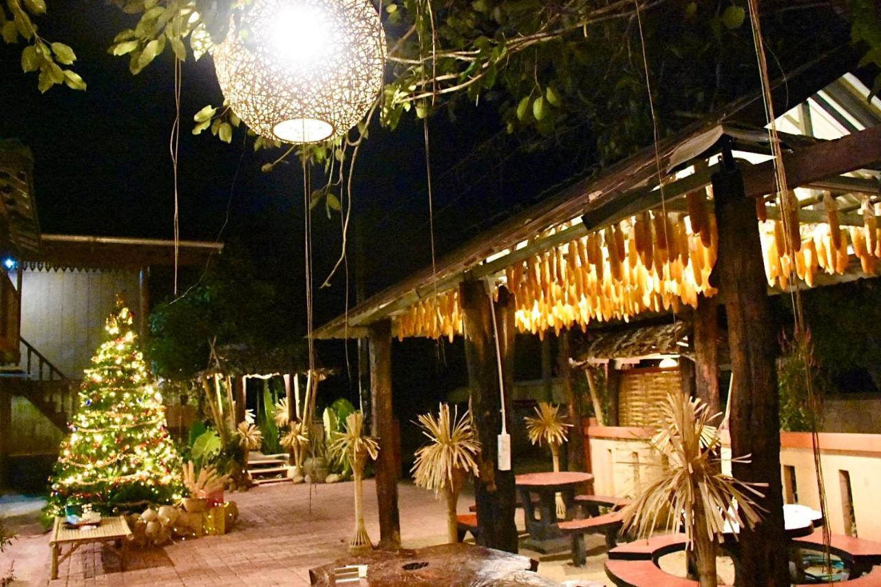 Ban Rai Jai Chaem - Spa Cafe & Homestay エクステリア 写真