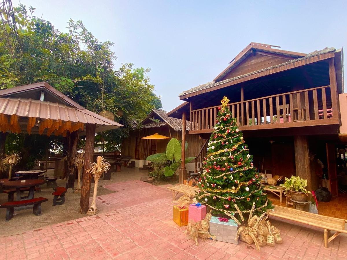 Ban Rai Jai Chaem - Spa Cafe & Homestay エクステリア 写真
